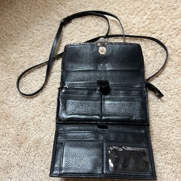 Brighton Black Croc and Pebbled Leather Crossbody Organizer Shoulder Handbag - Picture 5 of 16